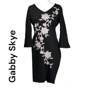 Gabby Skye Striped Long Sleeve Bodycon Sweater Dress Size Medium